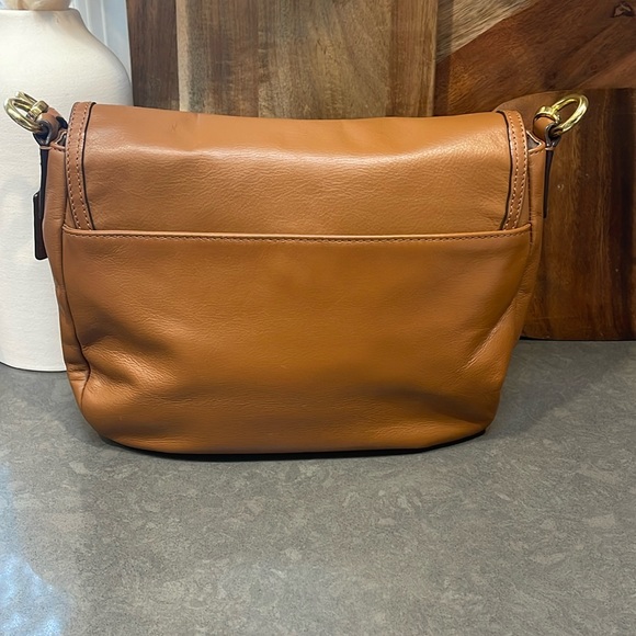Coach Taylor Smooth Leather Shoulder Bag - Picture 4 of 11